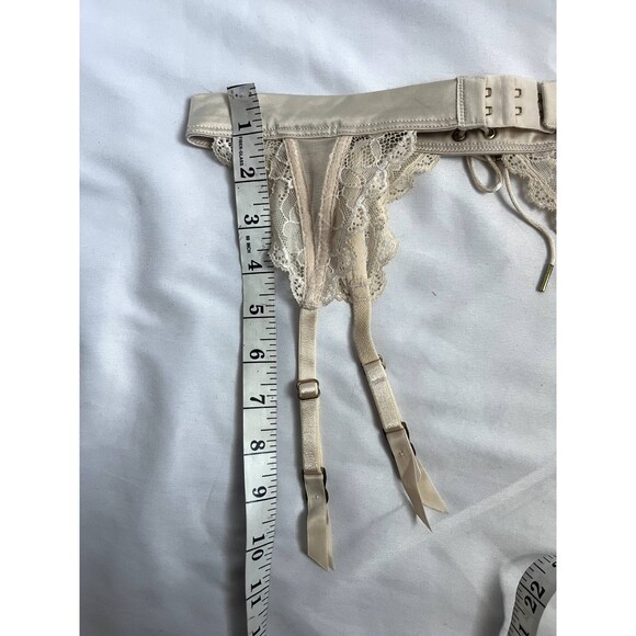 Vintage Victorias Secret Beige Cream Lace Garter Belt Lingerie Size XS/S Cute - Picture 9 of 9